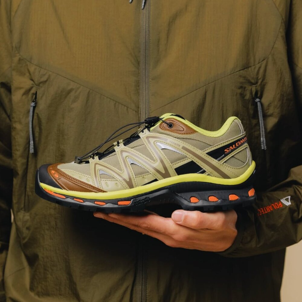 SALOMON XT-QUEST SNEAKERS